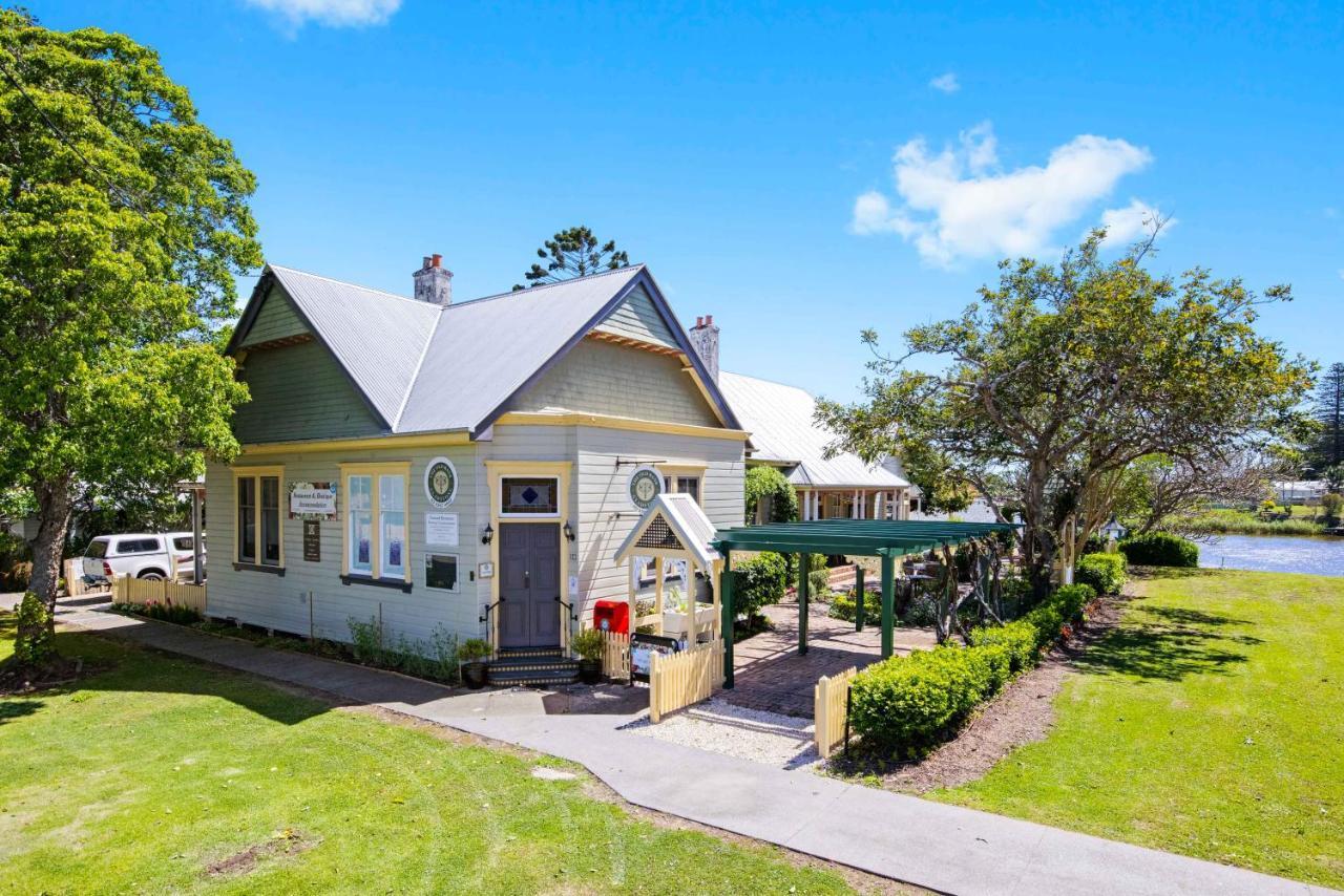 The Old Bank Gladstone Licensed Restaurant & Boutique Accommodation Hat Head Exterior photo